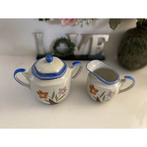 1950's Vintage Japanese Porcelain Lusterware 2 Piece Tea Set Floral Design Great - Picture 2 of 16